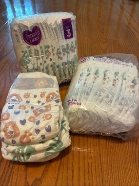 Parents Choice Size 3 Diapers Pack